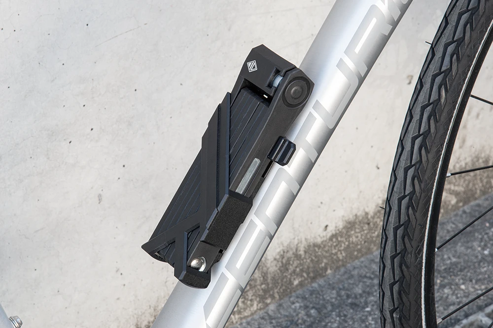 OVERHANG BAR